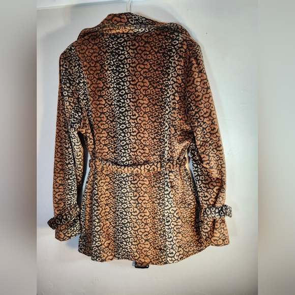 Outerwear by Lisa Leopard Print Women's Coat Dbl Breasted Lined Sz L - Picture 8 of 10
